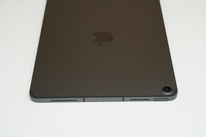 iPad Air 10.9", 2022 (Wi-Fi + Cellular, 256GB, Space Grau)