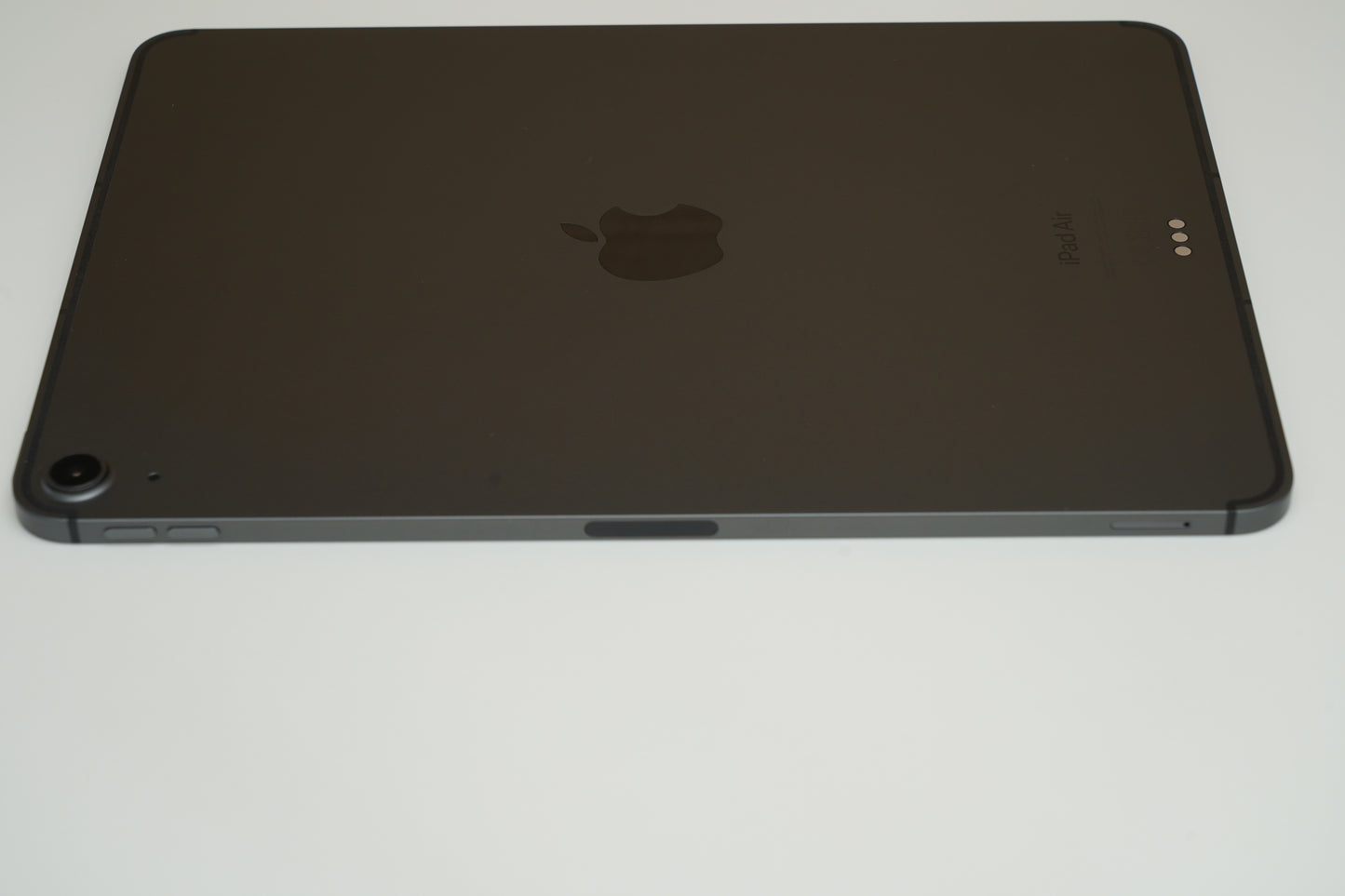 iPad Air 10.9", 2022 (Wi-Fi + Cellular, 256GB, Space Grau)