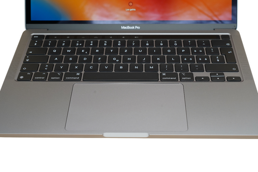 MacBook Pro 13", 2022 (M2, 8GB RAM, 256GB SSD, Space Grau)